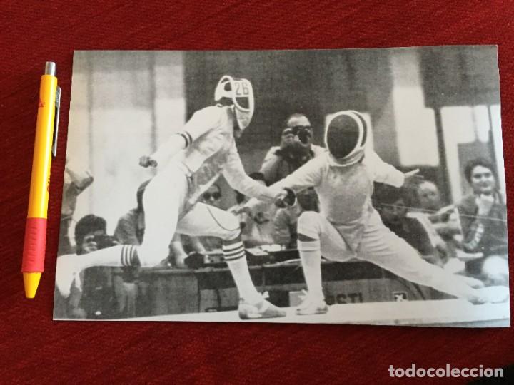 Coleccionismo deportivo: F20467 FOTO FOTOGRAFIA ORIGINAL OLIMPIADAS MOSCU (24-7-1980) ESGRIMA PASCALE TRINQUET MAGDA MAROS