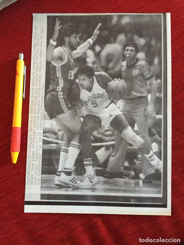 Collezionismo sportivo: F20531 FOTOCOPIA FOTO FOTOGRAFIA OLIMPIADAS 1984 BALONCESTO ESPA&Ntilde;A CANADA MARGALL TONY SIMMS