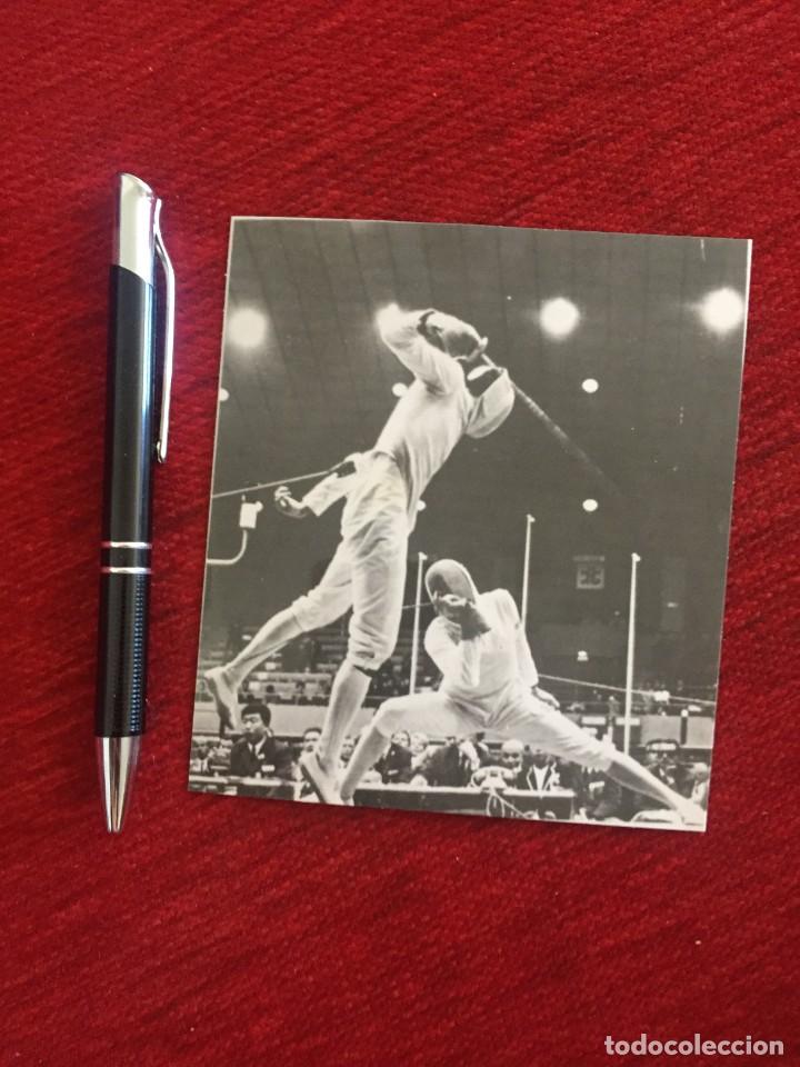 Coleccionismo deportivo: R18961 FOTO FOTOGRAFIA ORIGINAL OLIMPIADAS TOKYO 1964 ESGRIMA