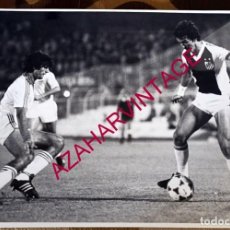 Coleccionismo deportivo: SEVILLA, 1980, 75 ANIVERSARIO, PARTIDO SEVILLA,F.C. - SANTOS DE BRASIL, 178X128MM. Lote 353664298