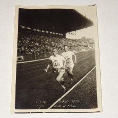 Coleccionismo deportivo: FOTOGRAFIA ORIGINAL DE EPOCA, ATLETISMO,OLIMPIADA PARIS 1924,ESTADIO COLOMBES,10000 M.WIDE Y RITOLA