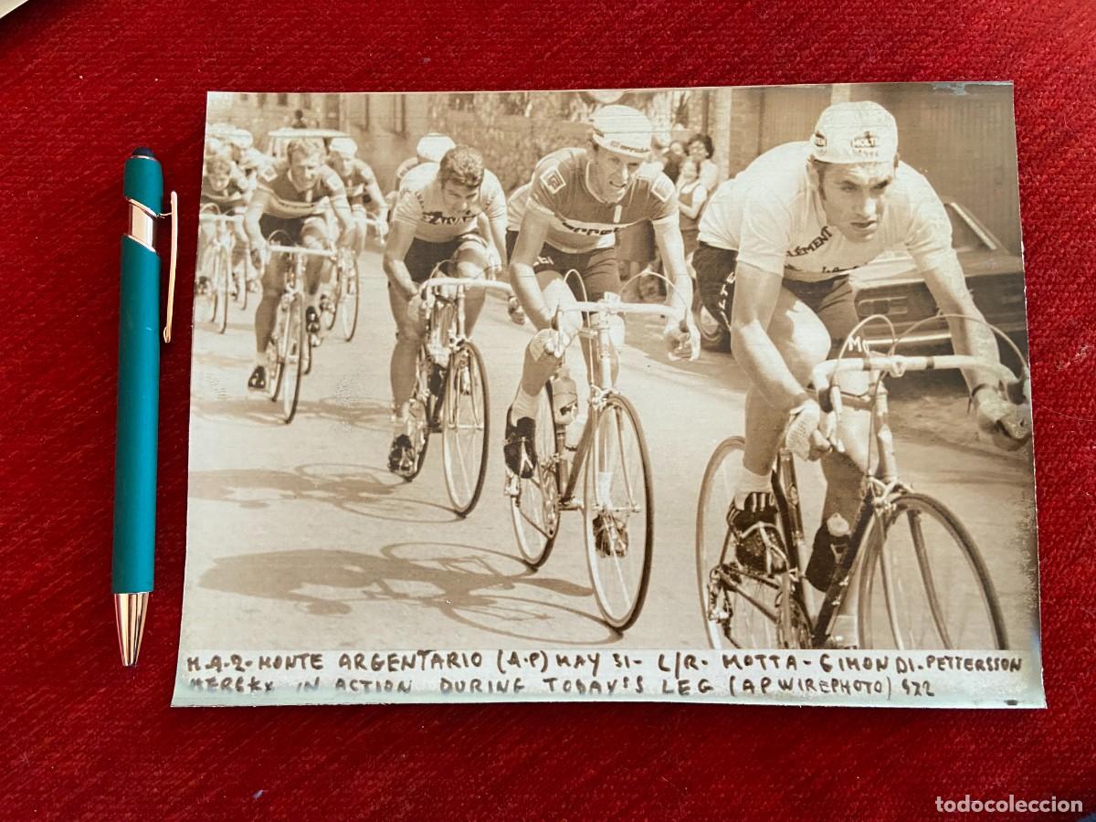 Coleccionismo deportivo: F24740 FOTO FOTOGRAFIA ORIGINAL CICLISMO GIRO ITALIA GIANNI MOTTA FELICE GIMONDI PETTERSSON MERCKX