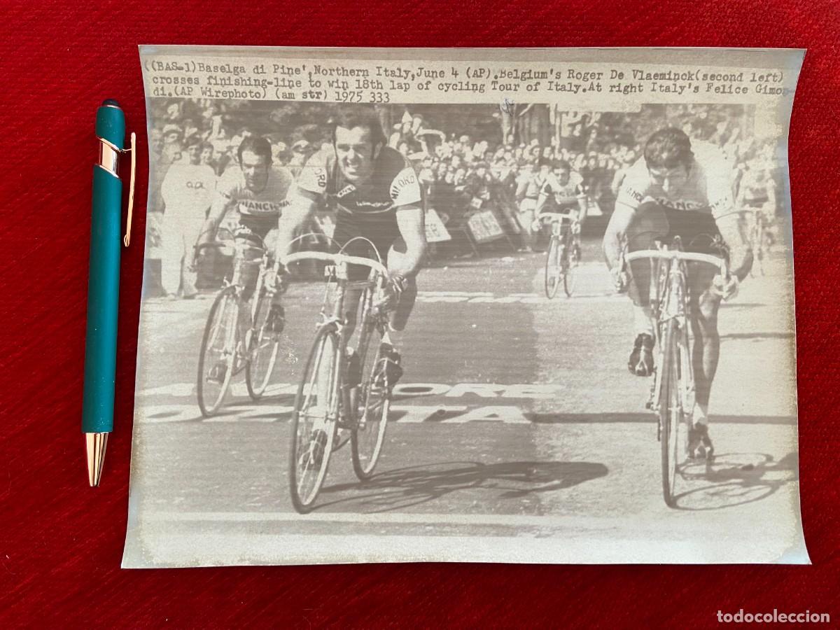 Coleccionismo deportivo: F24928 FOTO FOTOGRAFIA ORIGINAL CICLISMO GIRO ITALIA 1975 ROGER DE VLAEMINCK FELICE GIMONDI