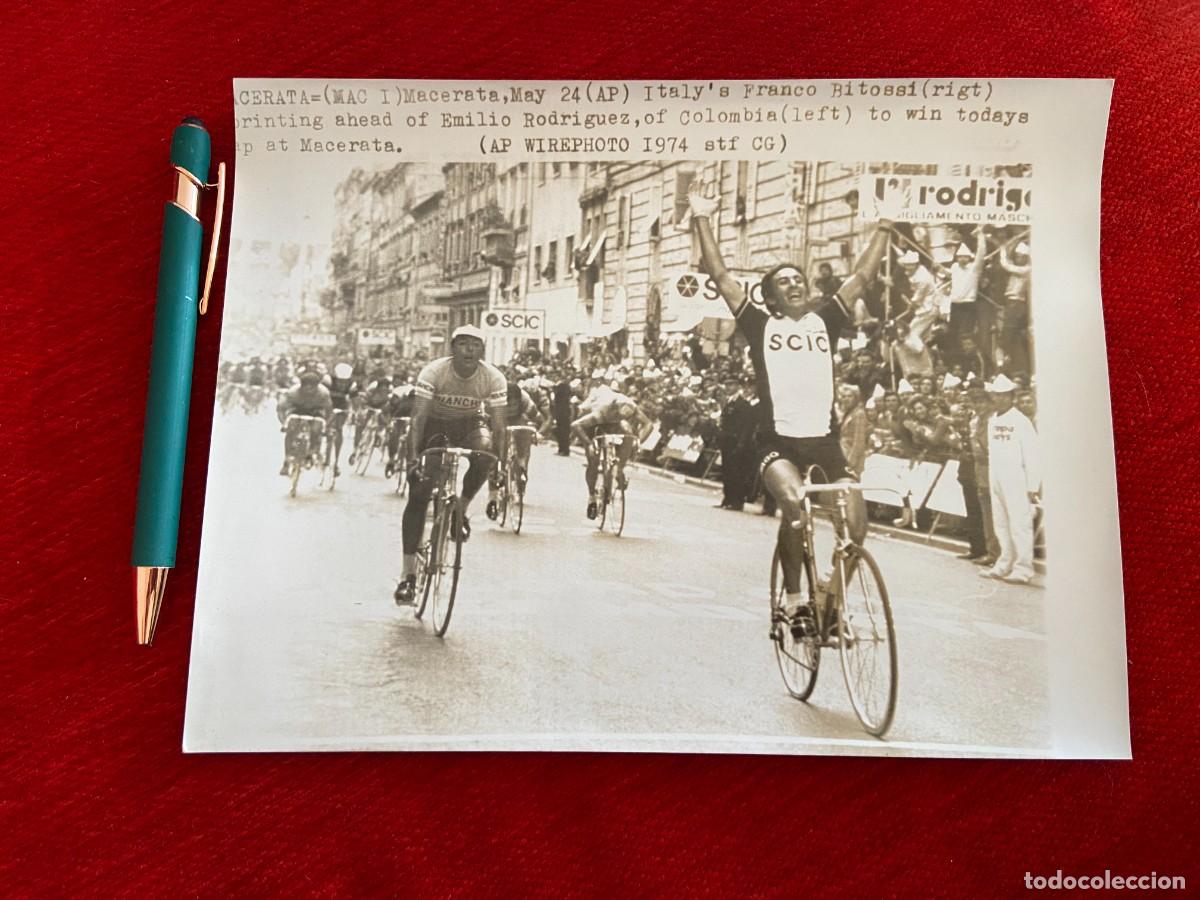Coleccionismo deportivo: F25111 FOTO FOTOGRAFIA ORIGINAL CICLISMO GIRO ITALIA 1974 FRANCO BITOSSI EMILIO RODRIGUEZ