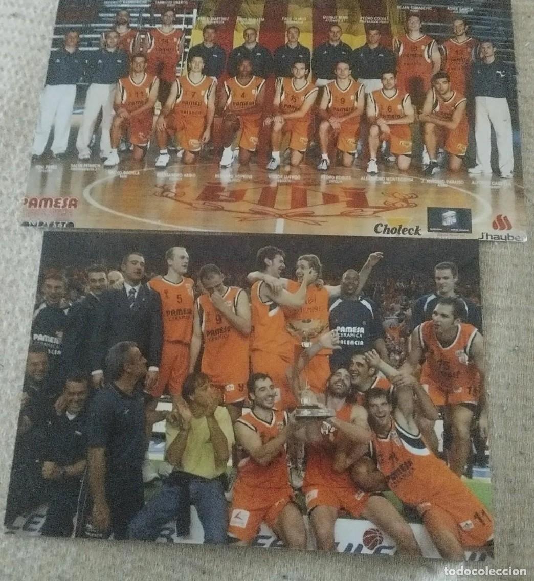 Coleccionismo deportivo: PAMESA VALENCIA BASKET. LOTE 2 FOTOS CAMPEÓN COPA ULEB 2002-2003