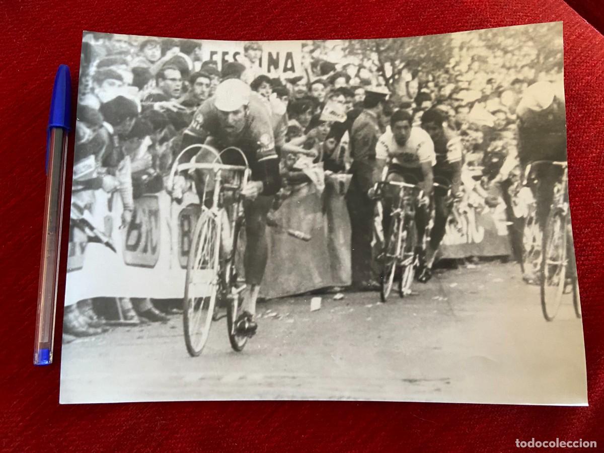 Coleccionismo deportivo: F25741 FOTO FOTOGRAFIA ORIGINAL CICLISMO VUELTA A ESPA&Ntilde;A (7-5-1970) JAN SERPENTI