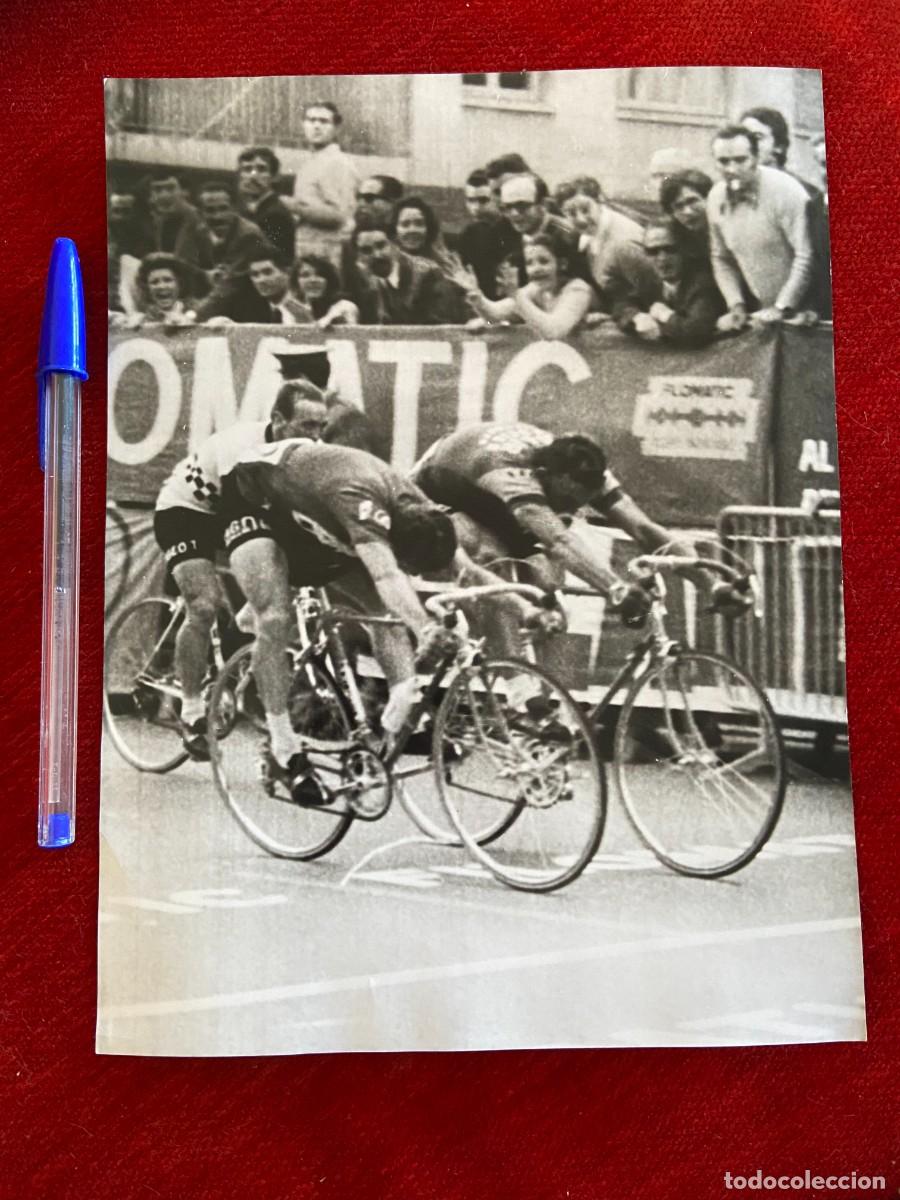 Coleccionismo deportivo: F25746 FOTO FOTOGRAFIA ORIGINAL CICLISMO VUELTA A ESPA&Ntilde;A (5-5-1971) EDDY PEELMAN