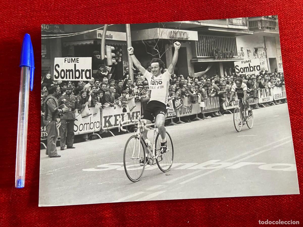 Coleccionismo deportivo: F26215 FOTO FOTOGRAFIA ORIGINAL CICLISMO VUELTA A ESPA&Ntilde;A (6-5-1979) ALBERT VAN VLIERBERGHE