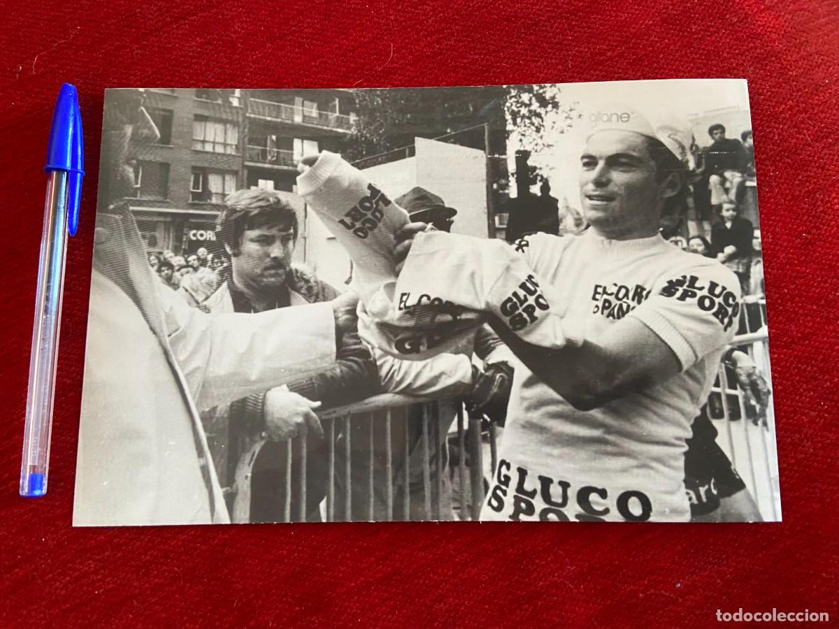 Coleccionismo deportivo: F26233 FOTO FOTOGRAFIA ORIGINAL CICLISMO VUELTA A ESPA&Ntilde;A 1978 BERNARD HINAULT