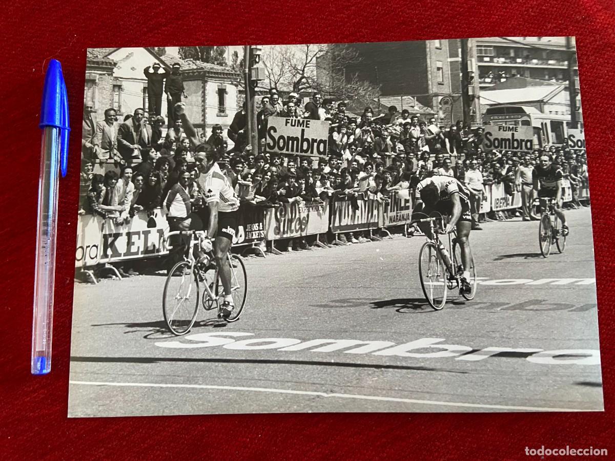 Coleccionismo deportivo: F26276 FOTO FOTOGRAFIA ORIGINAL CICLISMO VUELTA A ESPA&Ntilde;A (10-5-1979) ADRI VAN HOUWELINGEN
