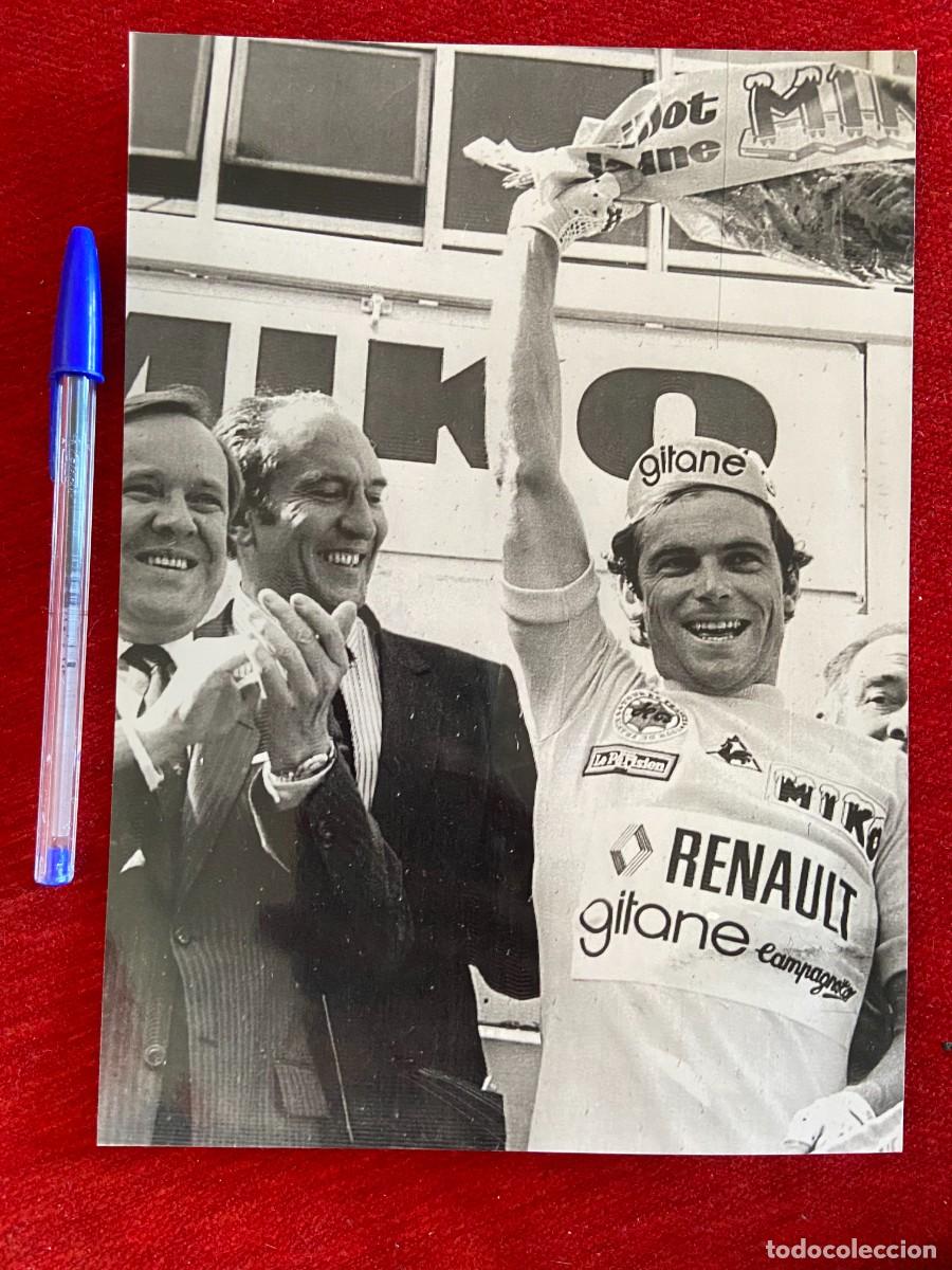 Coleccionismo deportivo: F26507 FOTO FOTOGRAFIA ORIGINAL CICLISMO BERNARD HINAULT (26-6-1980) TOUR FRANCIA