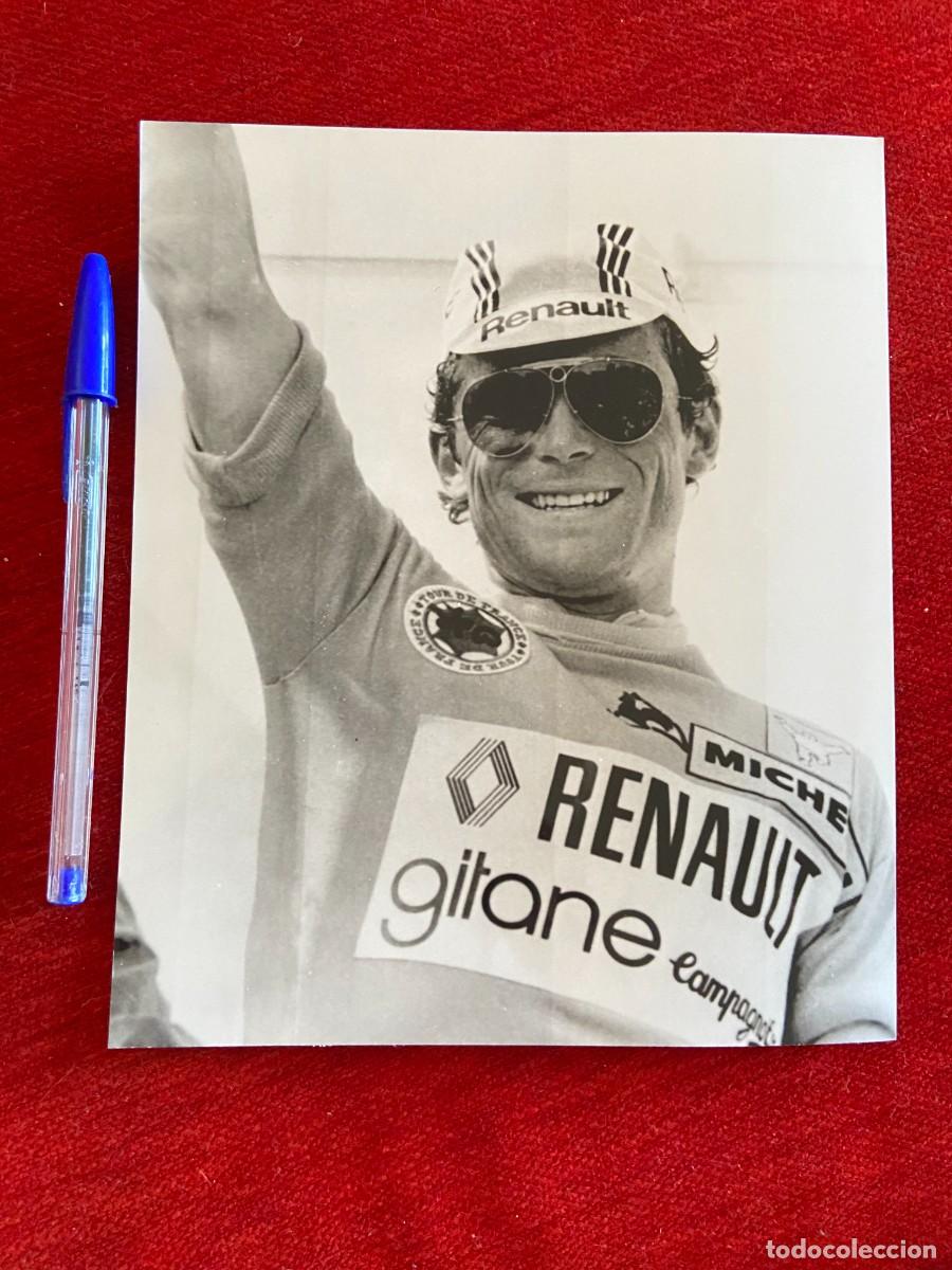 Coleccionismo deportivo: F26529 FOTO FOTOGRAFIA ORIGINAL CICLISMO BERNARD HINAULT MICHELIN RENAULT GITANE TOUR DE FRANCIA