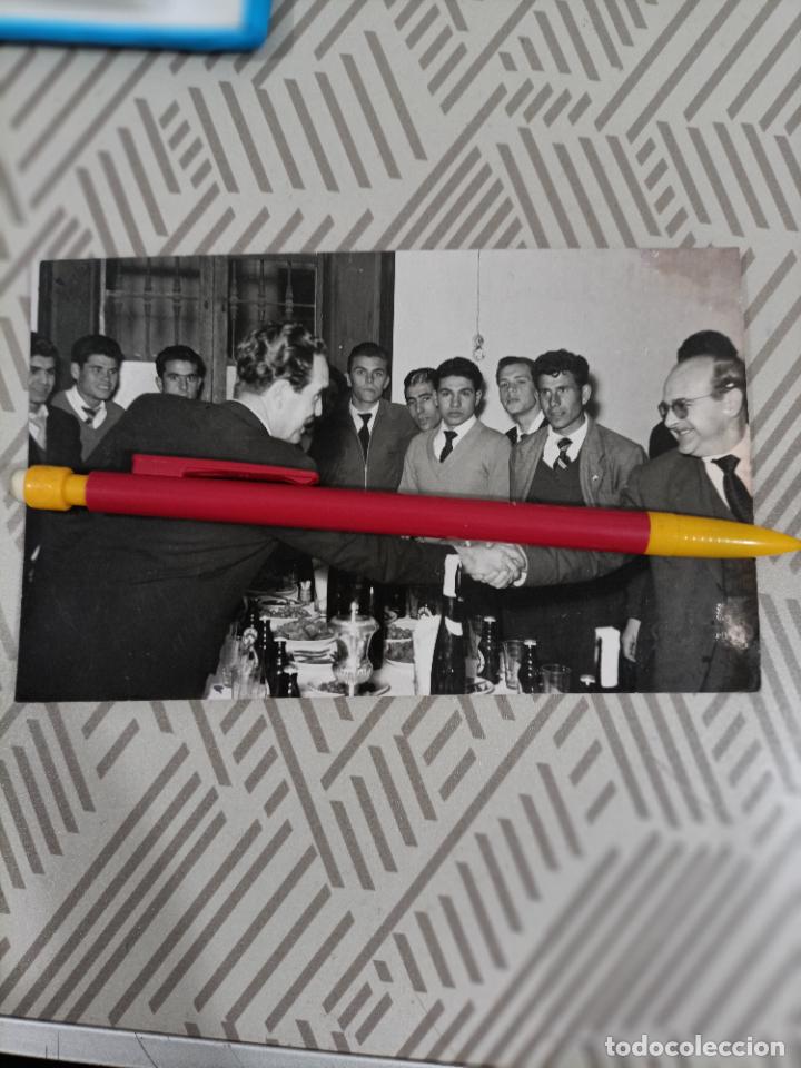 Sports collectibles: Antigua foto Federacion Andaluza de Futbol a&ntilde;os 50 o 60.Delegacion C&oacute;rdoba. M 13,5x 8,