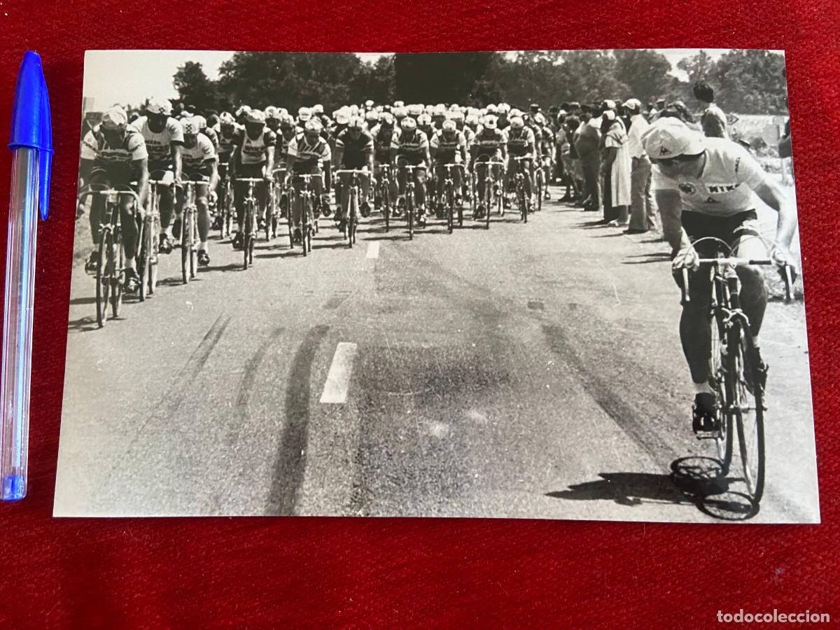 Coleccionismo deportivo: F27038 FOTO FOTOGRAFIA ORIGINAL CICLISMO TOUR FRANCIA 1979 PELOTON