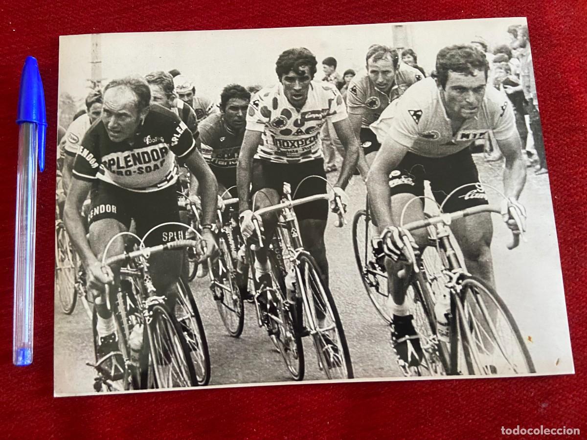 Coleccionismo deportivo: F27044 FOTO FOTOGRAFIA ORIGINAL CICLISMO TOUR FRANCIA (30-6-1979)MICHEL POLLENTIER ZOETEMELK HINAULT
