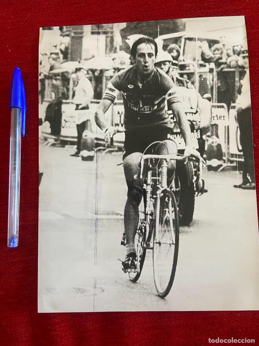 Coleccionismo deportivo: F27052 FOTO FOTOGRAFIA ORIGINAL CICLISMO TOUR FRANCIA (28-6-1979) RENE BITTINGER