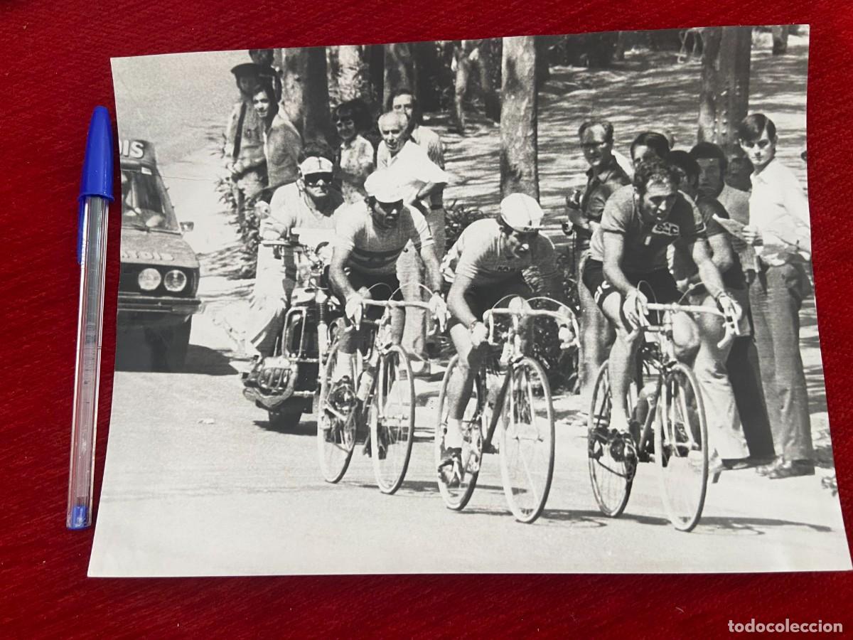 Coleccionismo deportivo: F27281 FOTO FOTOGRAFIA ORIGINAL CAMPEONATO DEL MUNDO CICLISMO 1973 EDDY MERCKX AGOSTINHO
