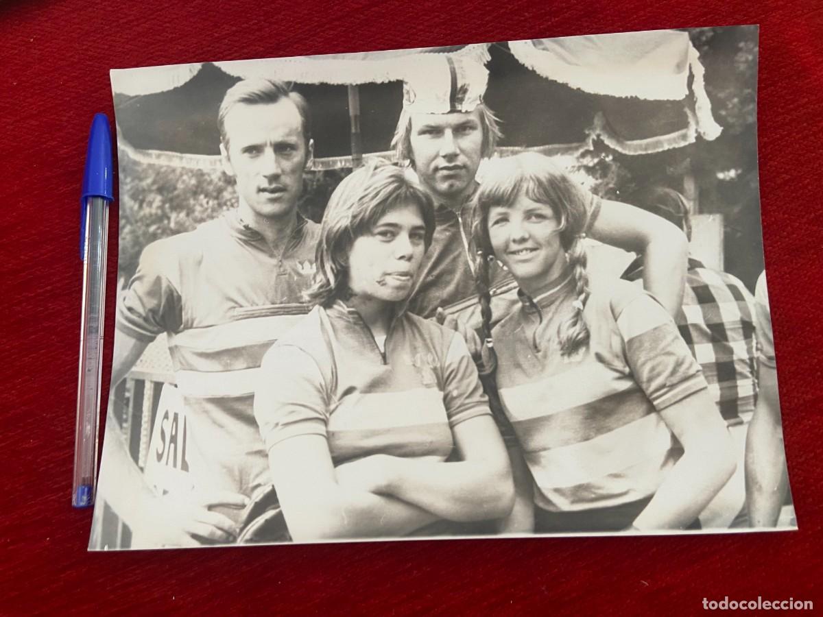 Coleccionismo deportivo: F27282 FOTO FOTOGRAFIA ORIGINAL CAMPEONATO DEL MUNDO CICLISMO (28-8-1973) EQUIPO SUECO