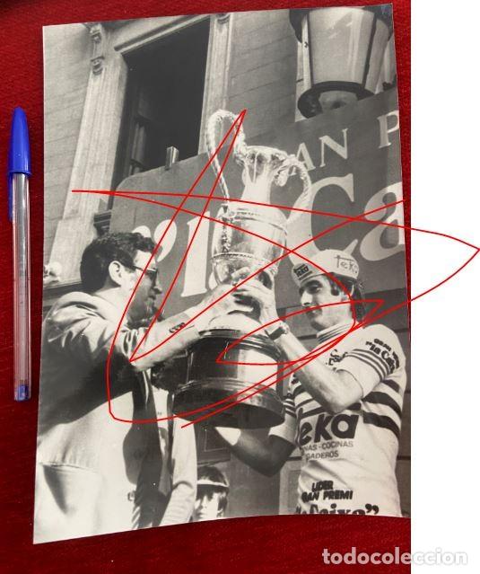 Coleccionismo deportivo: F27293 FOTO FOTOGRAFIA ORIGINAL CICLISMO MARINO LEJARRETA (10-9-1980) TEKA CAMPEON VUELTA CATALU&Ntilde;A