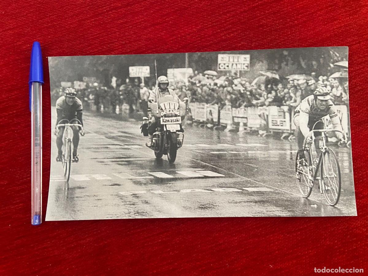 Coleccionismo deportivo: F27298 FOTO FOTOGRAFIA ORIGINAL CICLISMO TOUR (1-7-1980) BERNARD HINAULT
