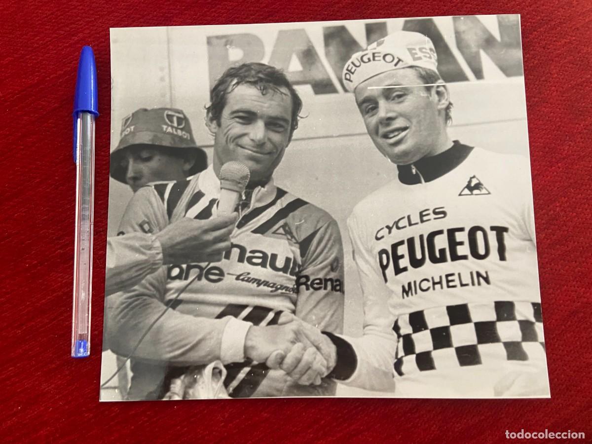 Coleccionismo deportivo: F27304 FOTO FOTOGRAFIA ORIGINAL CICLISMO TOUR FRANCIA 1980 BERNARD HINAULT HENNIE KUIPER
