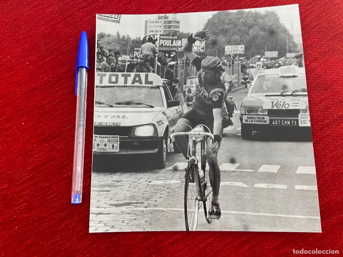 Coleccionismo deportivo: F27317 FOTO FOTOGRAFIA ORIGINAL CICLISMO TOUR FRANCIA 1980 HENK LUBBERDING