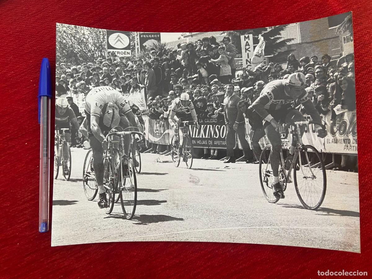 Coleccionismo deportivo: F27319 FOTO FOTOGRAFIA ORIGINAL CICLISMO VUELTA A ESPA&Ntilde;A (1-5-1978) ALFONS VAN KATWIJK