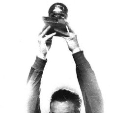 Coleccionismo deportivo: LUIS SUÁREZ. F.C. BARCELONA. BALÓN DE ORO 1960. FOTO