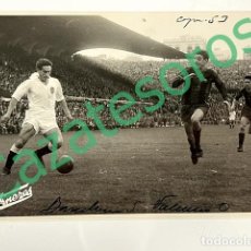 Coleccionismo deportivo: FOTOGRAFIA ORIGINAL FINEZAS COPA 1953 PARTIDO FUTBOL VALENCIA BARCELONA - FUERTES Y SEGARRA