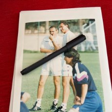 Coleccionismo deportivo: F29695 FOTO FOTOGRAFIA ORIGINAL FUTBOL REAL MADRID JORGE VALDANO ANGEL CAPPA IVAN ZAMORANO