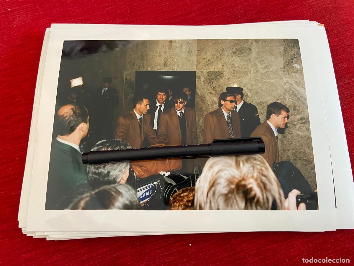 Collectionnisme sportif: F30844 FOTO FOTOGRAFIA ORIGINAL FUTBOL JUVENTUS DEL PIERO DESCONOZCO QUIEN ES??' POLICIA NACIONAL