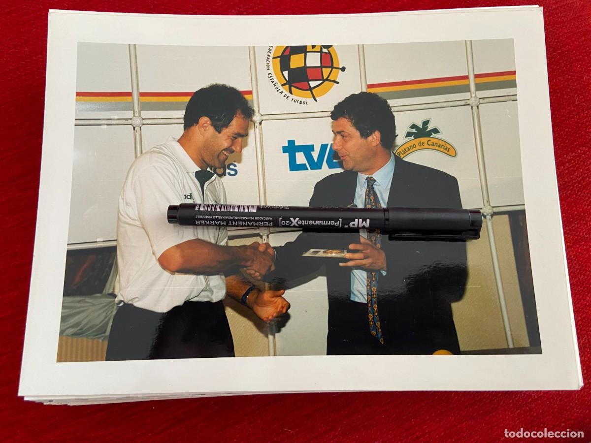Sports collectibles: F31083 FOTO FOTOGRAFIA ORIGINAL SELECCION ESPA&Ntilde;OLA ESPA&Ntilde;A ZUBIZARRETA ZUBI ANGEL MARIA VILLAR