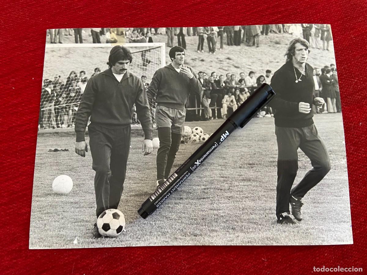 Collectionnisme sportif: F31373 FOTO FOTOGRAFIA ORIGINAL ESPA&Ntilde;A SELECCION ESPA&Ntilde;OLA MIGUEL ANGEL GONZALEZ SOL IRIBAR 1976