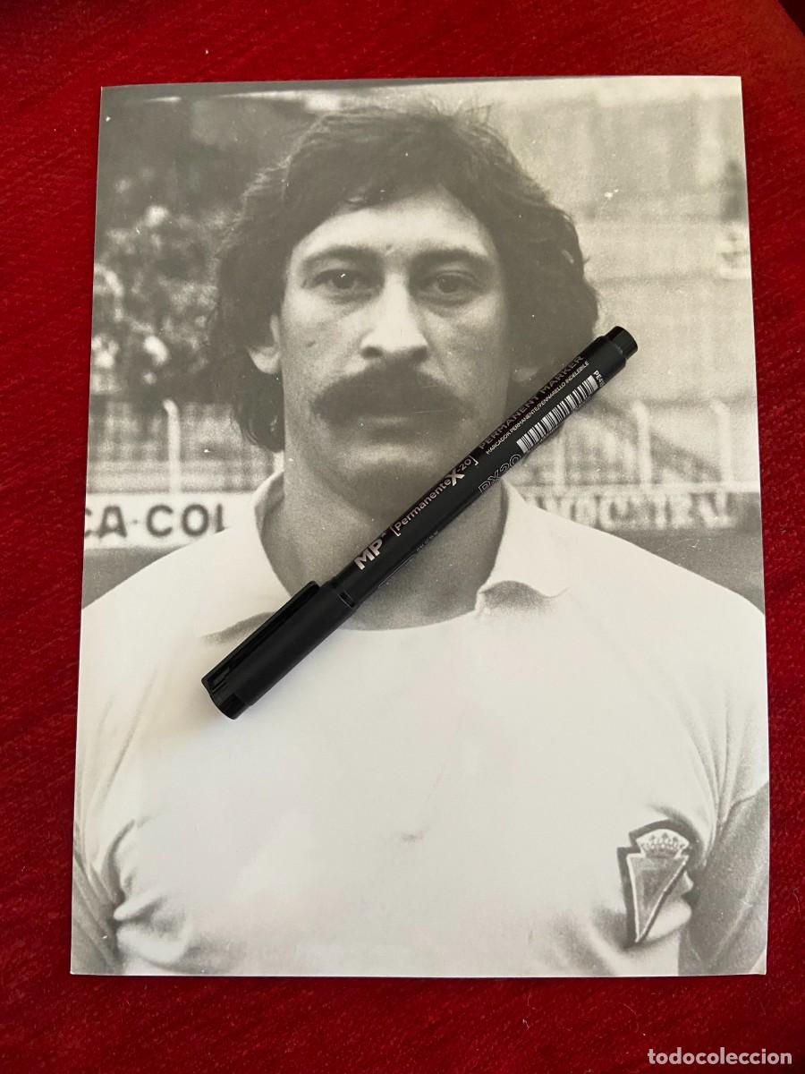 Sports collectibles: F31562 FOTO FOTOGRAFIA ORIGINAL RAYO VALLECANO 3-1 CADIZ (12-12-1982) IBON AMUCHASTEGUI MUGICA
