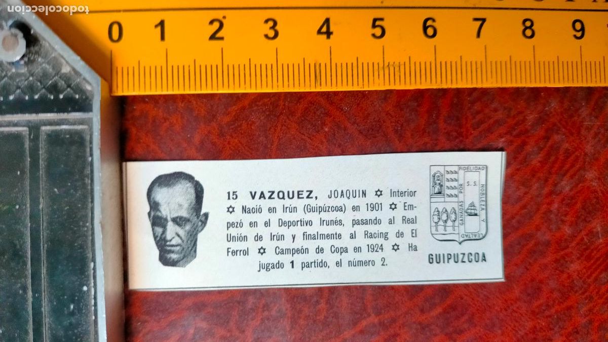 Collectionnisme sportif: ANTIGUO RECORTE FUTBOL FUTBOLISTA . MEDIDA EN FOTO . GUIPUZCOA VAZQUEZ
