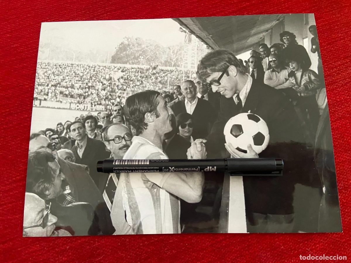 Collectionnisme sportif: F31637 FOTO FOTOGRAFIA ORIGINAL MIGUELI MIGUEL RAMOS VARGAS MINUSVALIDO ROLF LITHEN BALON 1976
