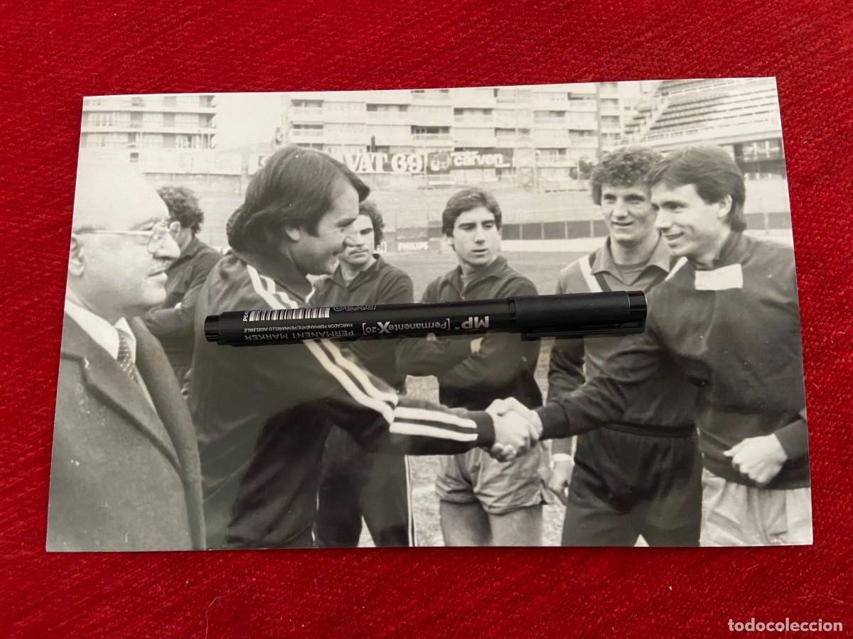 Sports collectibles: F31662 FOTO FOTOGRAFIA ORIGINAL NUEVO ENTRENADOR ESPA&Ntilde;OL ESPANYOL VICENTE MIERA (21-12-1979)