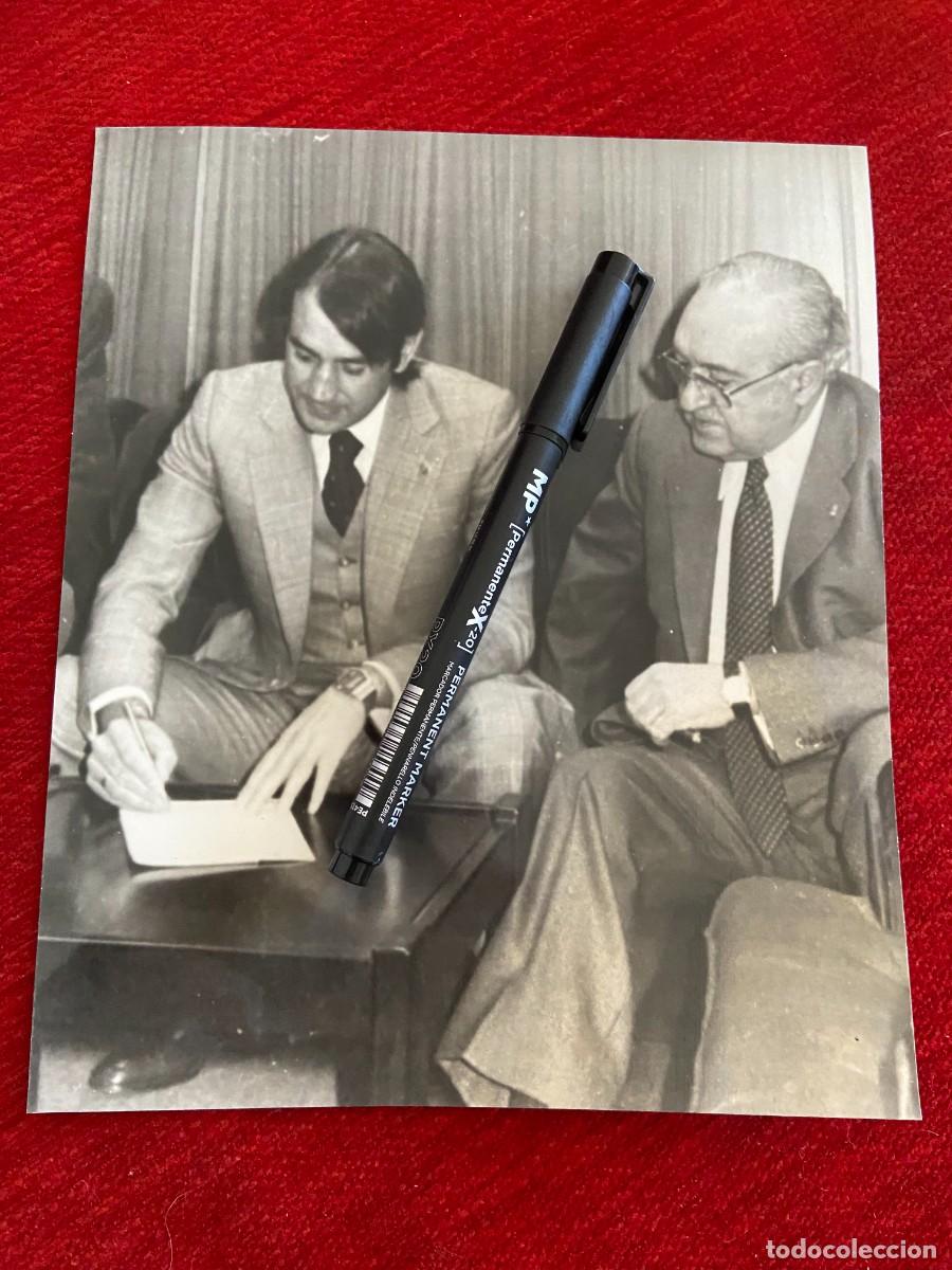 Collectionnisme sportif: F31663 FOTO FOTOGRAFIA ORIGINAL NUEVO ENTRENADOR ESPA&Ntilde;OL ESPANYOL VICENTE MIERA (21-12-1979)