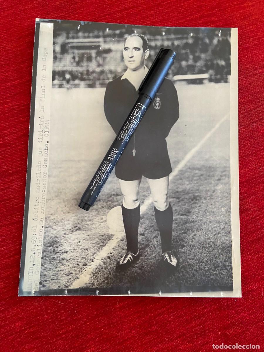 Sports collectibles: F31726 FOTO FOTOGRAFIA ORIGINAL ARBITRO COLEGIADO ANTONIO CAMACHO JIMENEZ (12-6-1969)