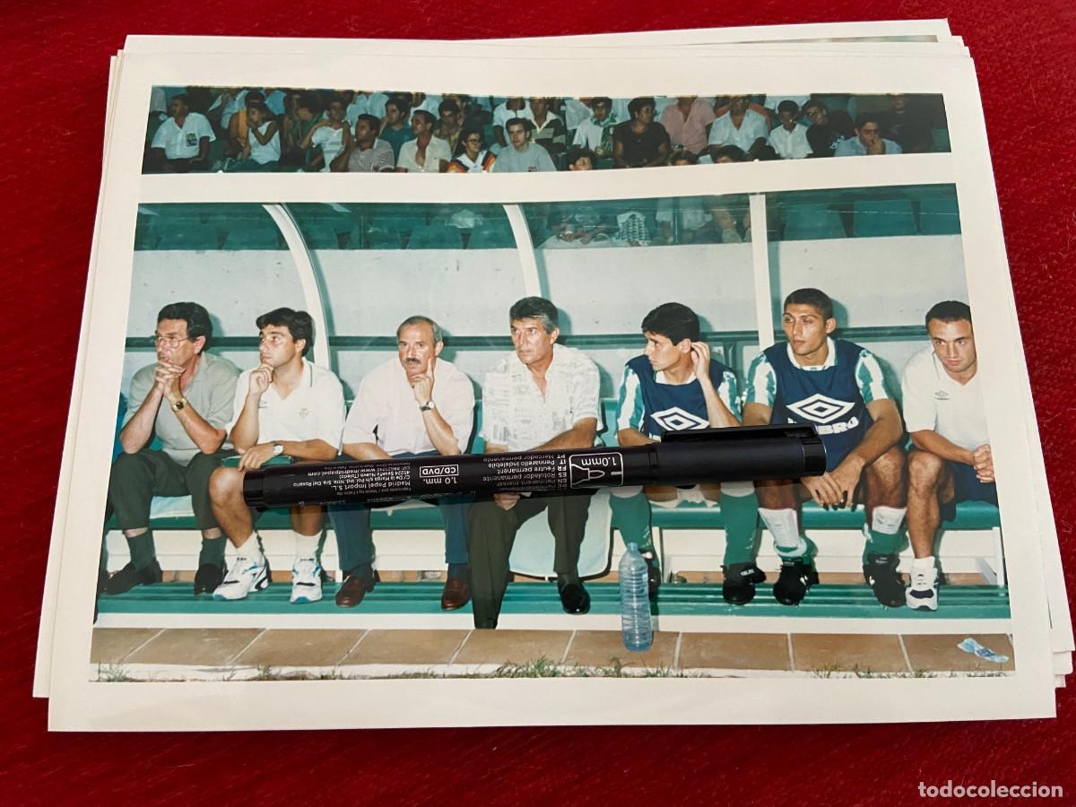 Sports collectibles: F32004 FOTO FOTOGRAFIA ORIGINAL REAL BETIS BANQUILLO SERRA FERRER
