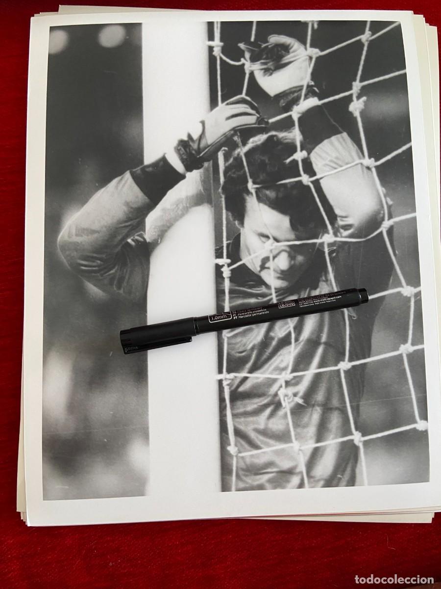 Collectionnisme sportif: FF941 GRAN FOTO FOTOGRAFIA ORIGINAL PORTERO FUTBOL DESCONOZCO QUIEN ES???