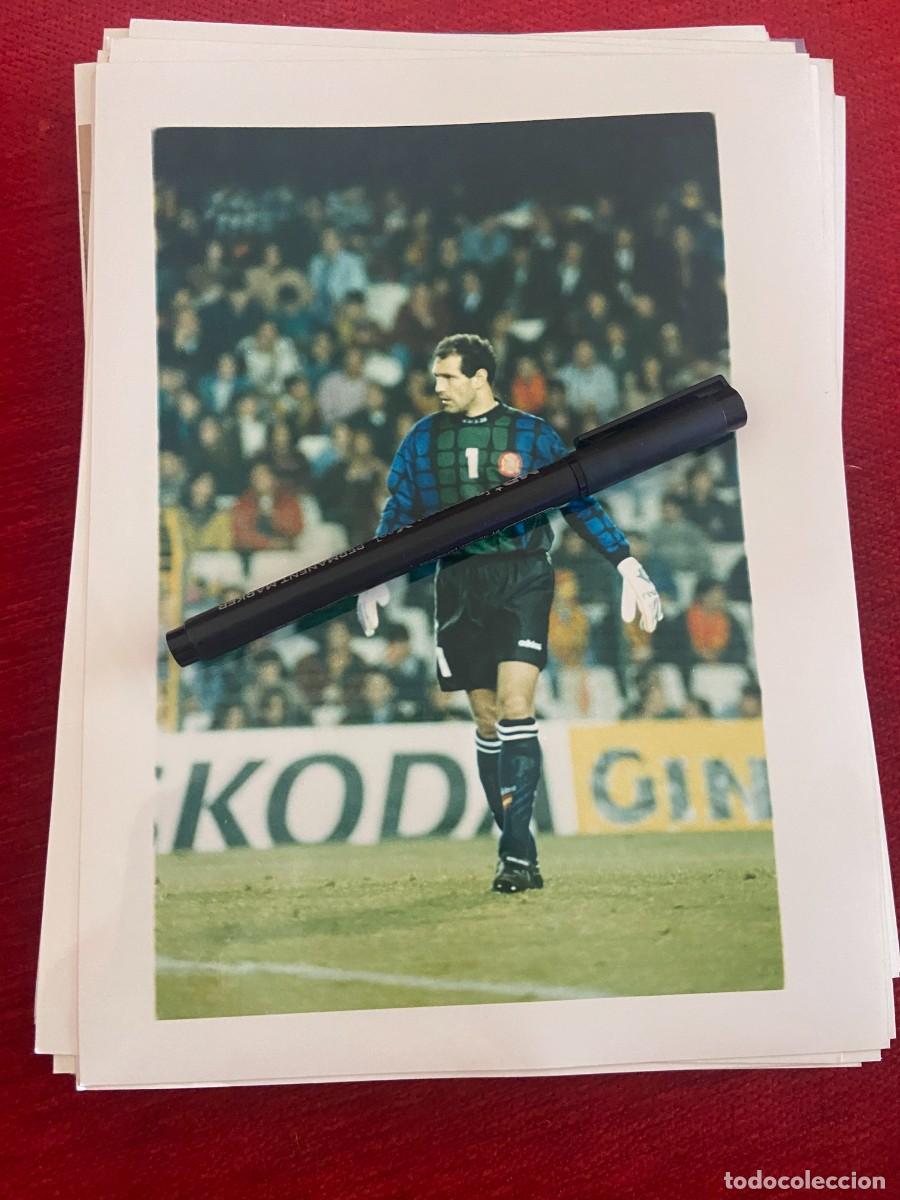 Collectionnisme sportif: F32759 FOTO FOTOGRAFIA ORIGINAL SELECCION ESPA&Ntilde;OLA ESPA&Ntilde;A ZUBI ZUBIZARRETA