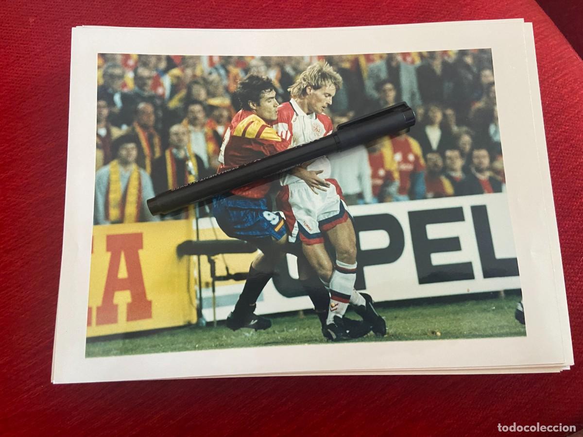 Collectionnisme sportif: F32867 FOTO FOTOGRAFIA ORIGINAL SELECCION ESPA&Ntilde;OLA ESPA&Ntilde;A 1-0 DINAMARCA (17-11-1993) JULIO SALINAS