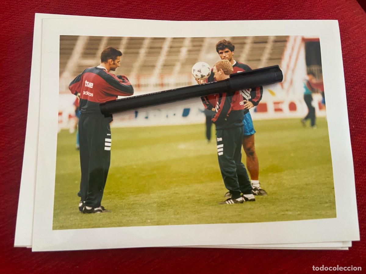 Collectionnisme sportif: F32954 FOTO FOTOGRAFIA ORIGINAL SELECCION ESPA&Ntilde;OLA ESPA&Ntilde;A ENTRENAMIENTO JAVIER CLEMENTE NADAL