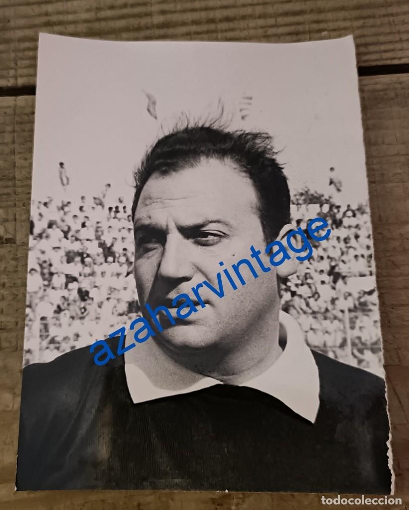 Collectionnisme sportif: A&Ntilde;OS 70-80, ANTIGUA FOTOGRAFIA DEL ARBITRO CARREIRA ABAD, 90X120MM