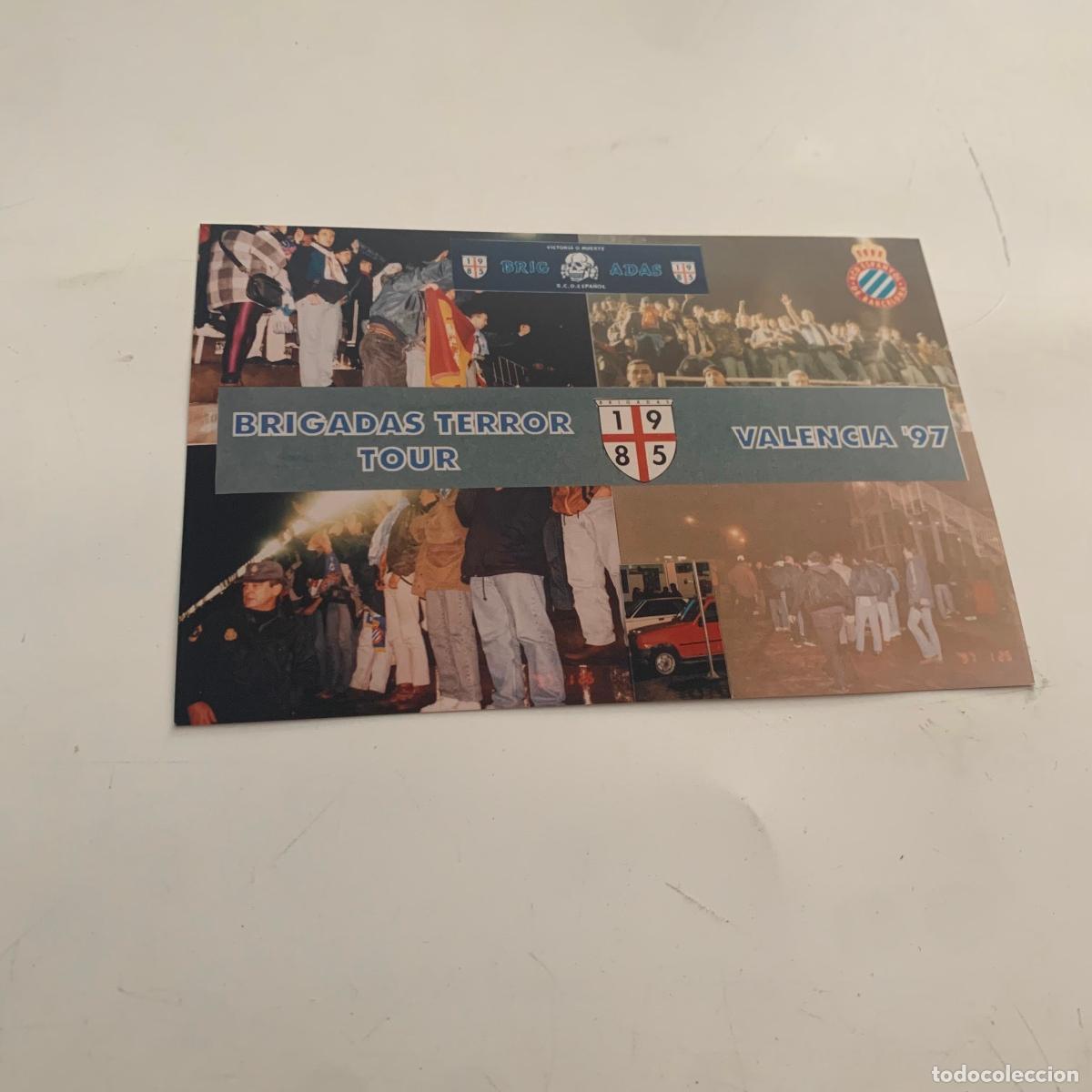 Collectionnisme sportif: FOTOGRAFIA FOTO A&Ntilde;OS 80-90 FOTOMONTAJE BRIGADAS BLANQUIAZULES RCD ESPA&Ntilde;OL TERROR TOUR VALENCIA