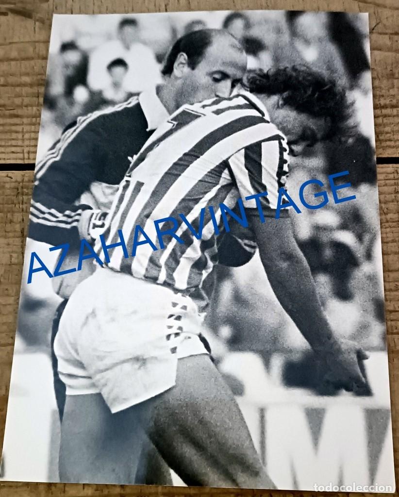 Collectionnisme sportif: ANTIGUA FOTOGRAFIA DEL JUGADOR DEL REAL BETIS, POLI RINCON, 128X178MM