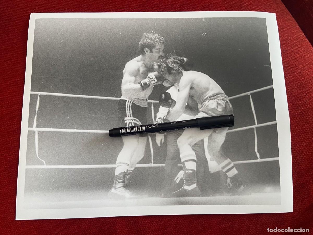 Collectionnisme sportif: FF1281 FOTO FOTOGRAFIA ORIGINAL CAMPEONATO EUROPA BOXEO ROBERTO CASTA&Ntilde;ON CARLOS HERNANDEZ 1981