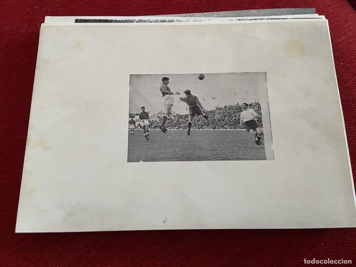 Collectionnisme sportif: F33903 FOTO FOTOGRAFIA SOBRE CARTULINA FUTBOL PRESELECCION ESTRADIO METROPOLITANO (28-3-1951)