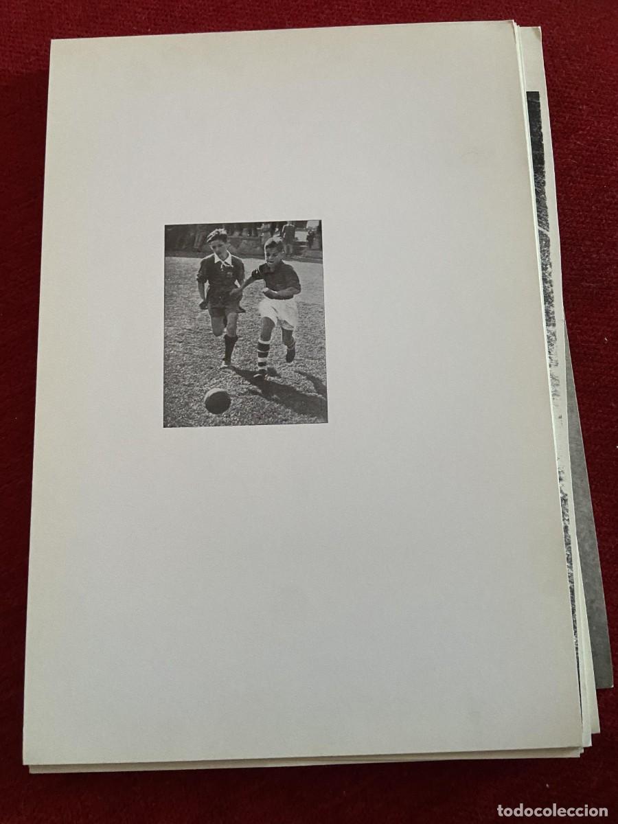 Collectionnisme sportif: F33905 FOTO FOTOGRAFIA SOBRE CARTULINA FUTBOL NI&Ntilde;OS JUGANDO DESCONOZCO JUGADOR Y EQUIPO??